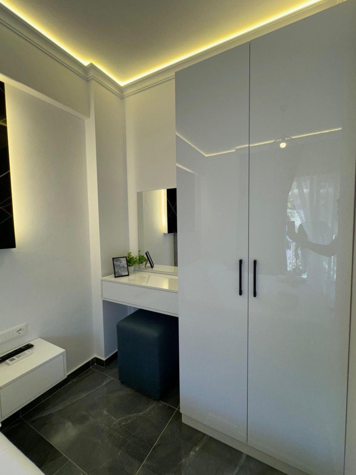 Noya Suites Sr Sarandë Buitenkant foto