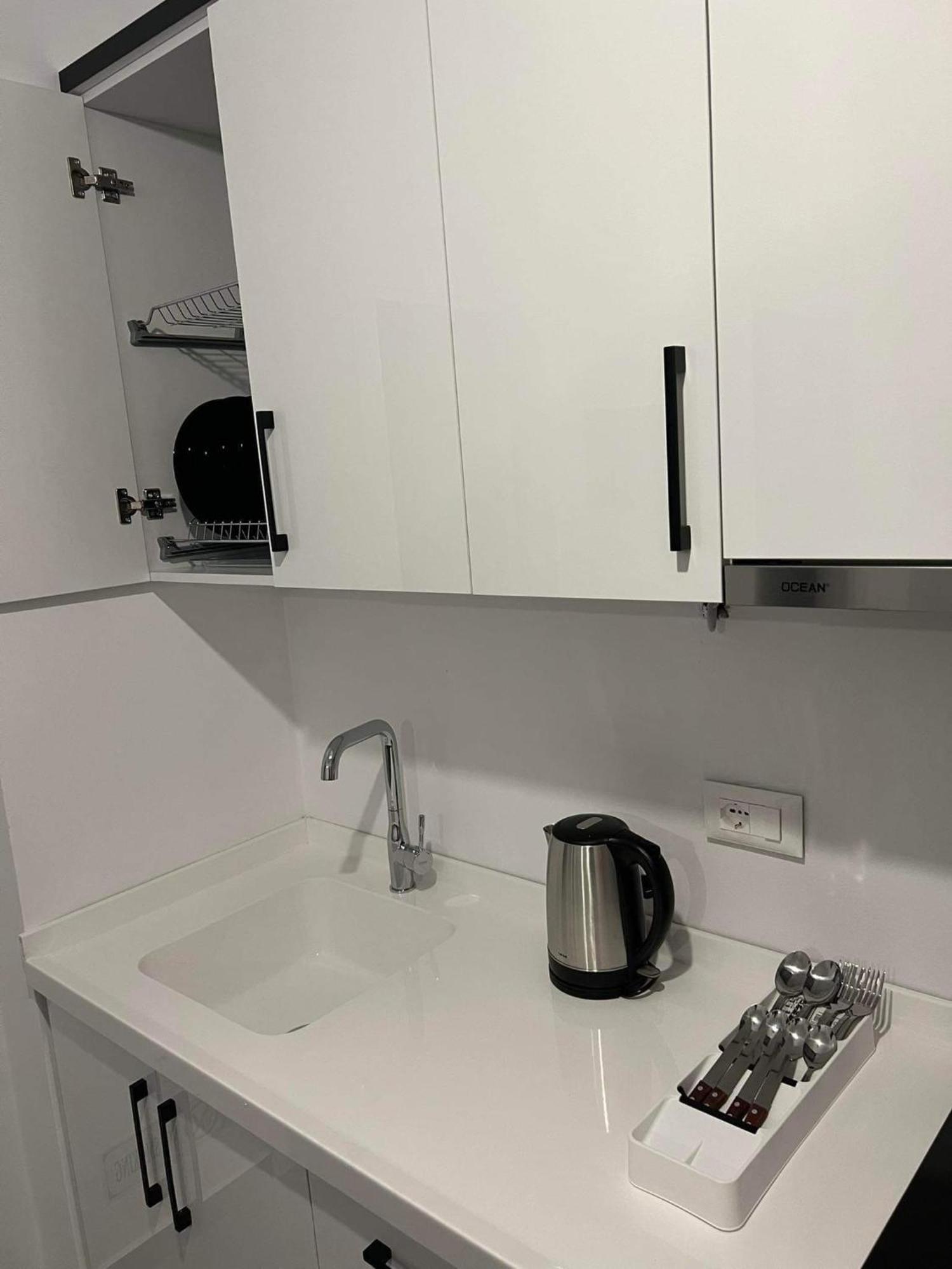 Noya Suites Sr Sarandë Buitenkant foto